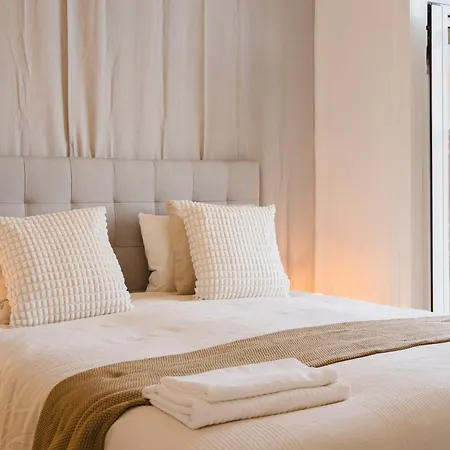 Apartamento 4Br Alfama Gem Cruise Ship Views Sleeps 11