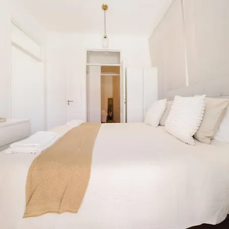 Daire 4Br Alfama Gem Cruise Ship Views Sleeps 11 Lisboa